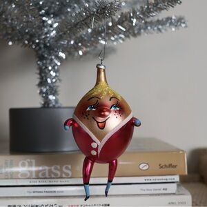 Vintage De Carlini Italian Humpty Dumpty Christmas ornament pink